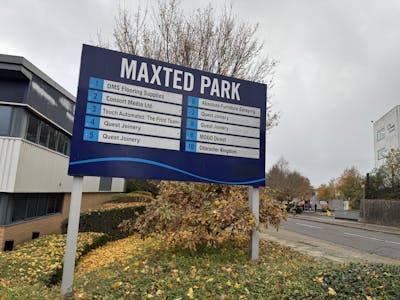 Unit 1 Maxted Park, Hemel Hempstead, Light Industrial / Trade Counter / Warehouse To Let - IMG_4991.jpg