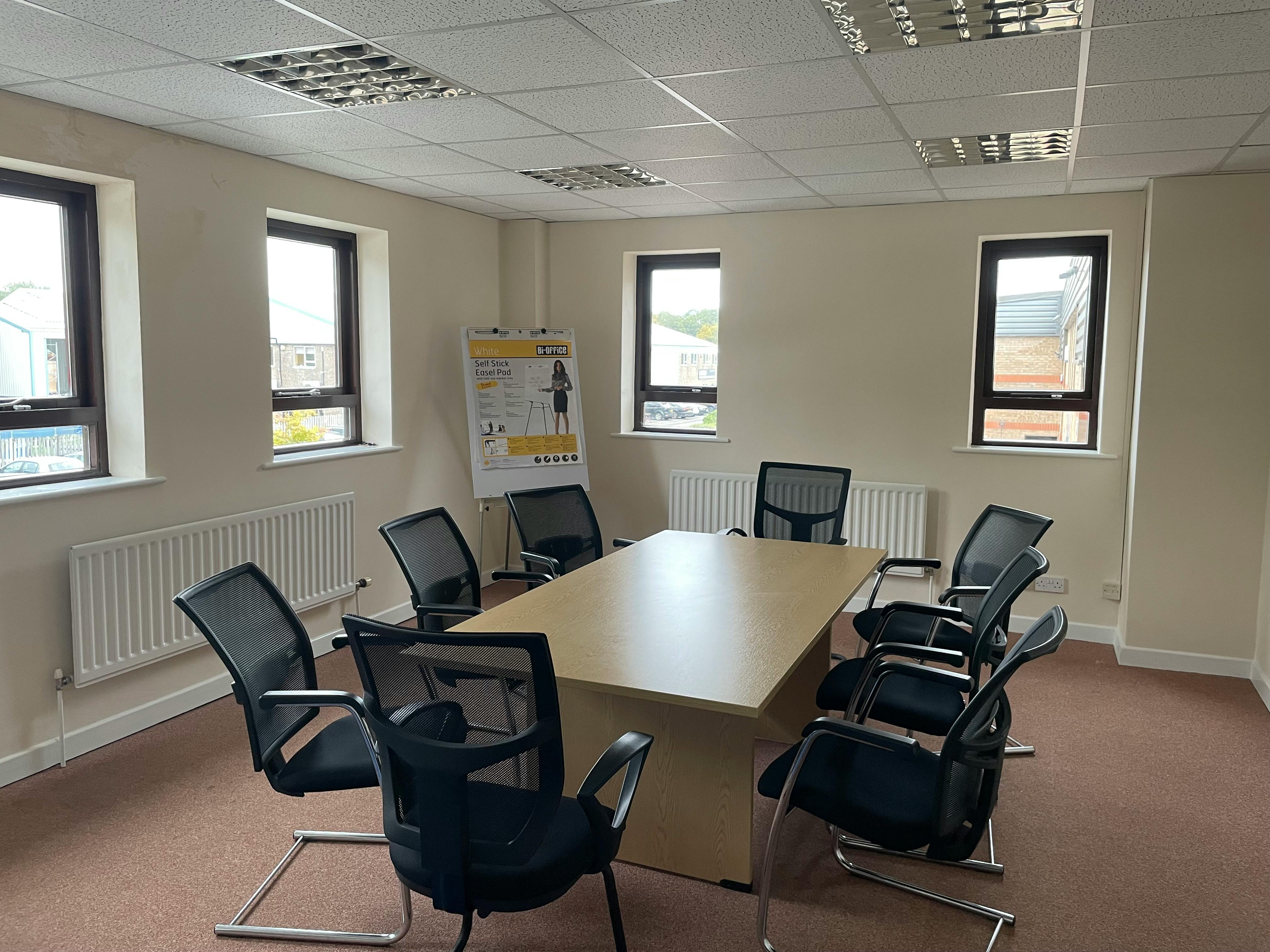 Industrial Unit in Poole - photo 3