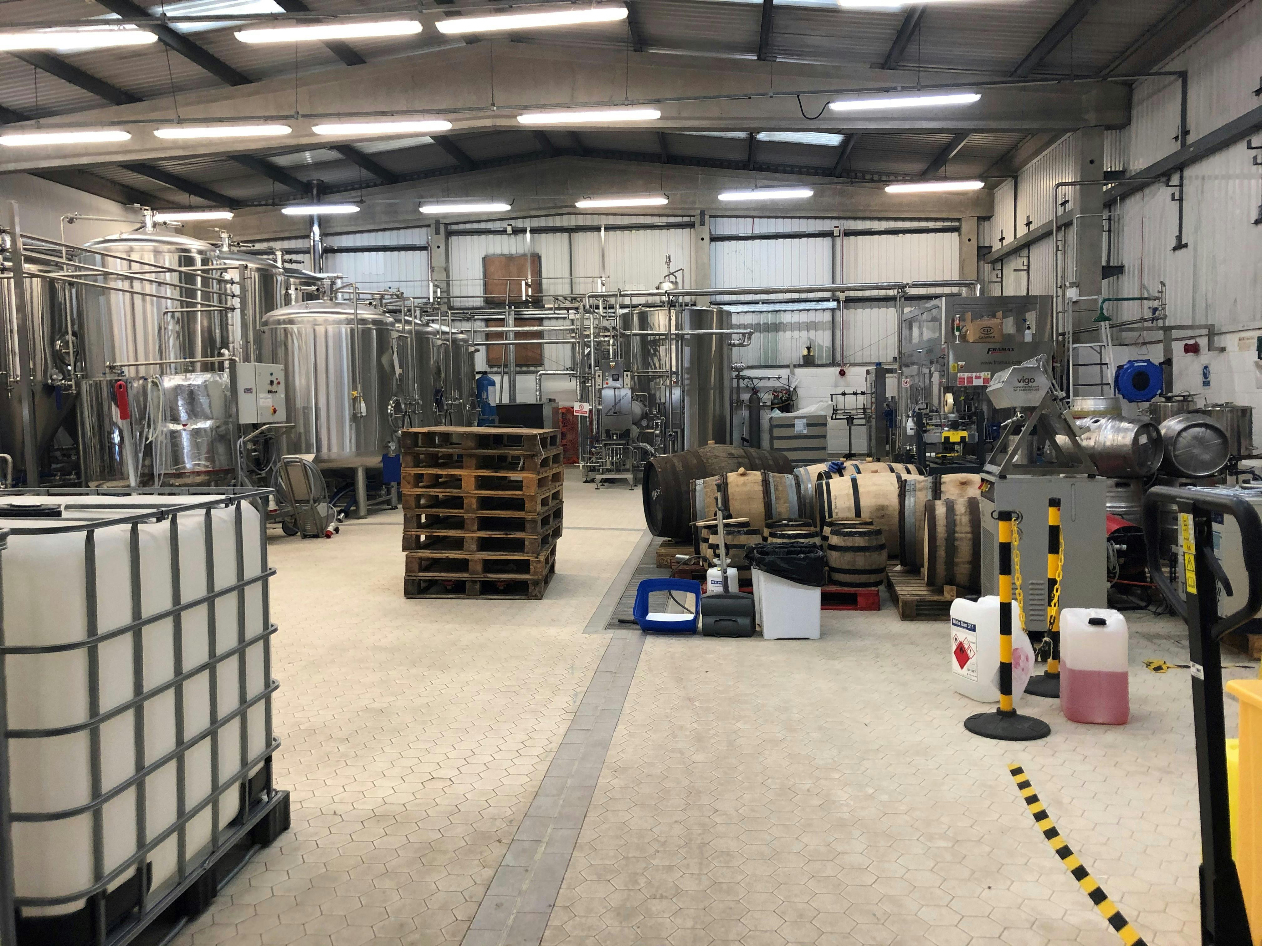 Industrial Unit in London - photo 4