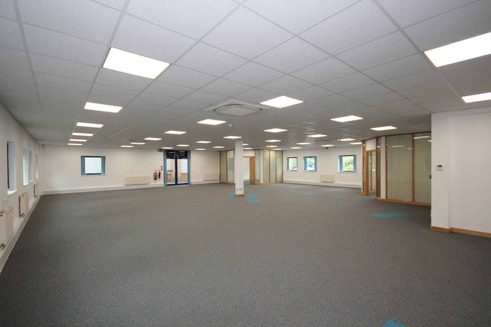 Ground Floor Neville House, Steel Park Road - Image 4