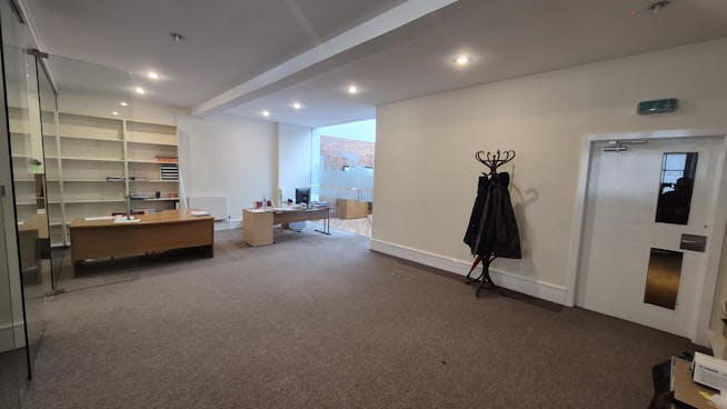 1st Floor, 95 West Regent Street, Glasgow, Offices To Let - 20260410_154722.jpg