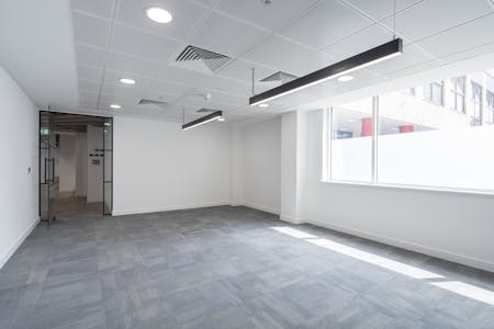 8-20 Pocock Street, London, Investment - Office / Office For Sale - Pocock Street Interior 8.jpg