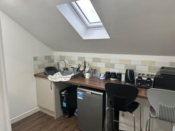 Portway Business Hub, Porthcawl, Offices To Let - kitchen.jpg