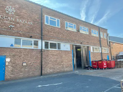 2B Kelvin Industrial Estate, Long Drive, Greenford, Industrial / Warehouse To Let - 2B Kelvin - Main.jpeg