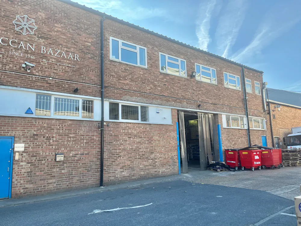 2B Kelvin Industrial Estate, Long Drive - 2B Kelvin - Main.jpeg