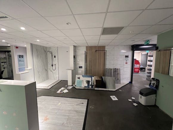 Unit 7, Wood Green Lease Assignment - 8.jpg