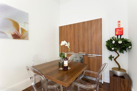 Freehold - Luxury Serviced Apartment Investment, 46 Draycott Place, London, Investment / Other / Residential For Sale - Draycott Imagery_Page_16.jpg