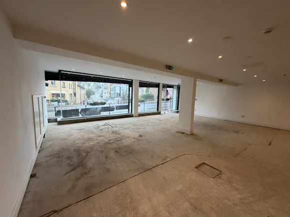 40-41 Queens Road, Hastings, Retail To Let - IMG_0857.JPEG