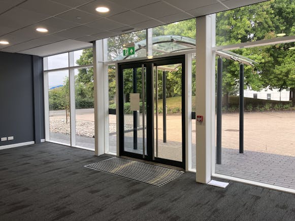 Mulberry Building, Mulberry, Swindon, Office To Let - 20240819 092007.jpg Mulberry Building, Mulberry, Swindon, Office To Let - 20240819 092007.jpg