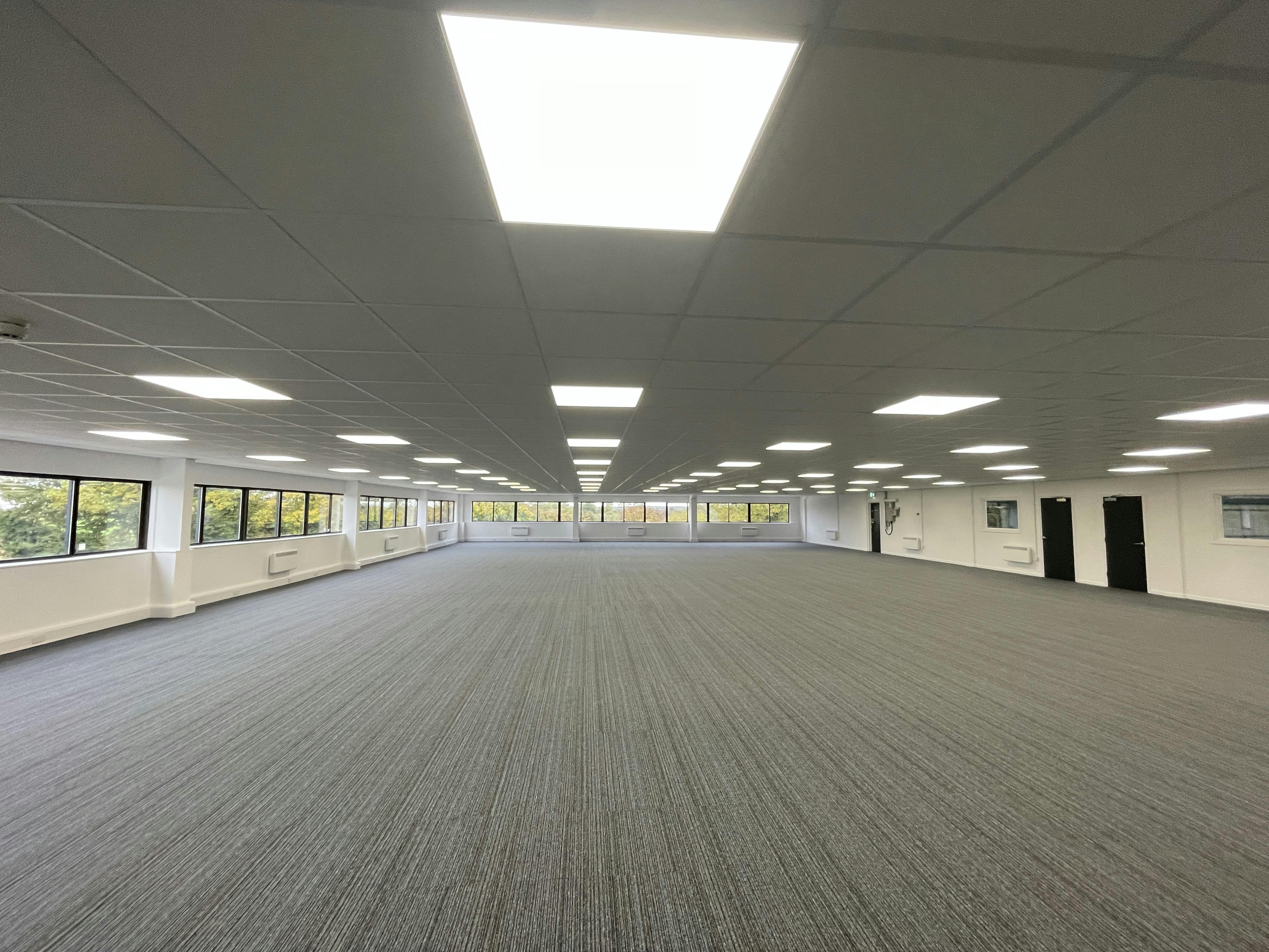 Unit B, Irton House, Chalgrove, Industrial To Let - IMG_4972.JPG