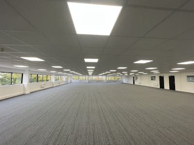 Unit B, Irton House, Chalgrove, Industrial To Let - IMG_4972.JPG