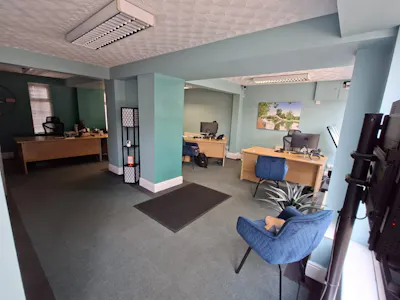 188-190 Bedford Road, Bedford, Investment / Office / Residential / Retail For Sale - IMG-20260907-WA0016.jpg