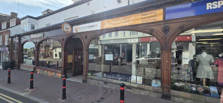 9 High Street, Hailsham, A3 (Restaurants and Cafes) / Leisure / Office / Retail / Retail - In Town / Warehouse To Let - 20260825_141407.jpg