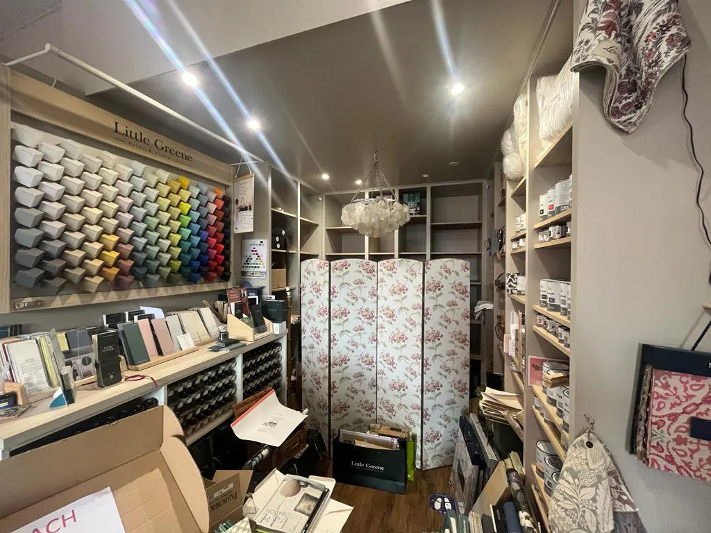 5 East King Street, Helensburgh, Retail To Let - 5 East King Street