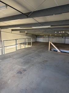 Unit 2, Uckfield, Industrial To Let - IMG_9274.jpg