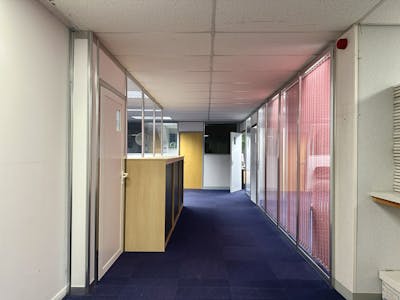 Unit 19 Apex Business Centre, Boscombe Road, Dunstable, Business Park / Office / Serviced Office To Let - Image 3