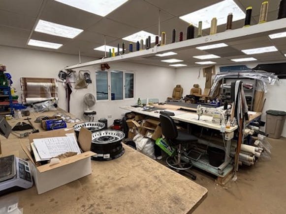 Unit 1 Abbas Business Centre, Itchen Abbas, Industrial / Office To Let / For Sale - ABCUnit1Picture8 - 12 01 2026.jpg