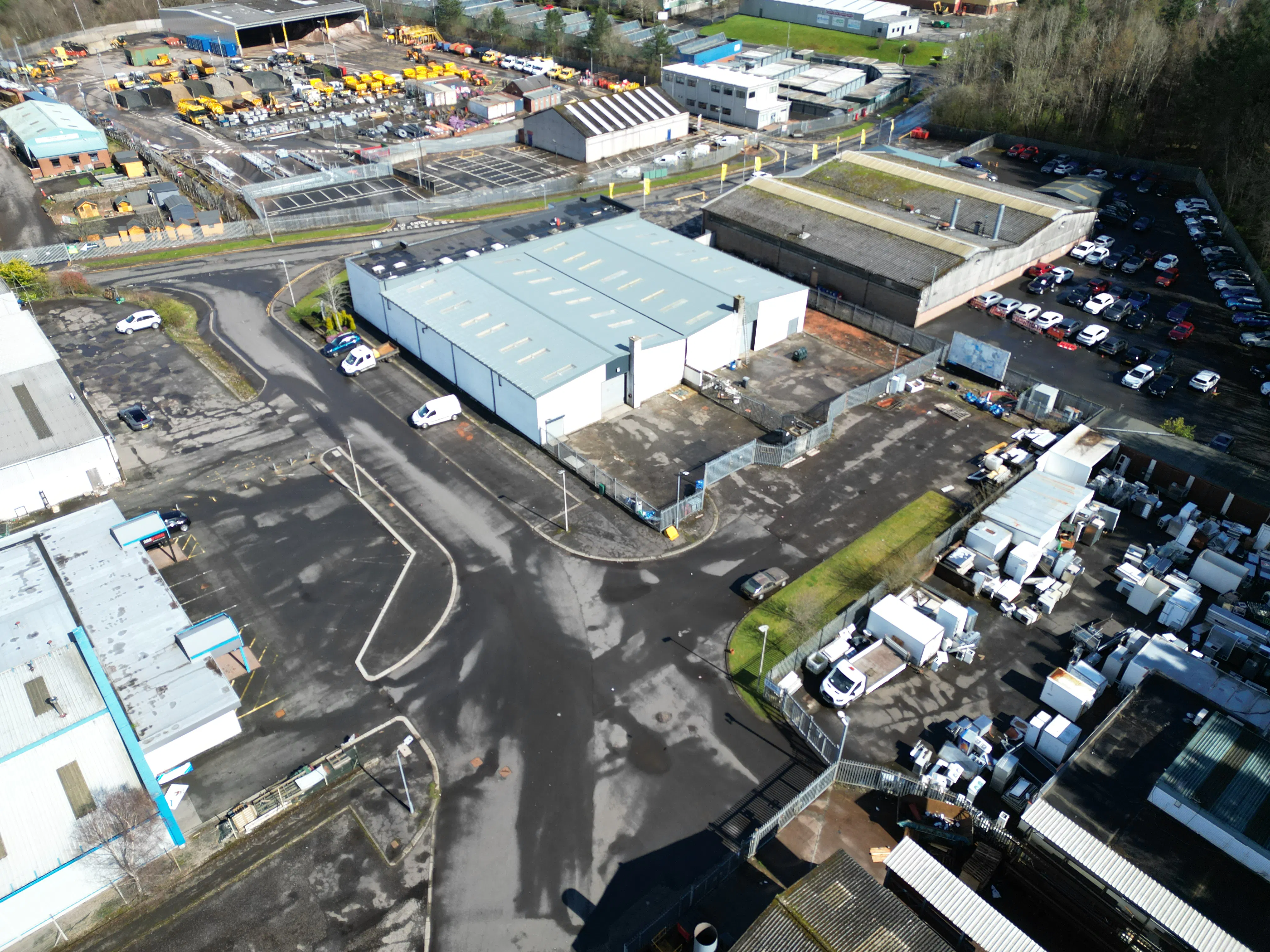 1 Rennie Place, East Kilbride, Industrial To Let - DJI_0472.JPG