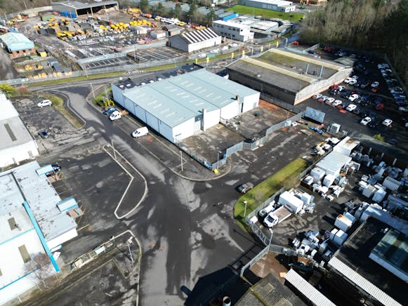 1 & 3 Rennie Place, East Kilbride, Industrial To Let - DJI_0472.JPG