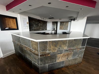 86B Southgate, Sleaford, Retail To Let - IMG_1087.jpg