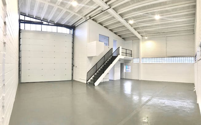 Unit 1 Michael Manley Industrial Estate, Battersea, Industrial / Offices To Let - IMG_4281.jpg