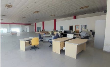 Prime Showroom Space, Barka, Retail To Let - Showroom image 1.jpg