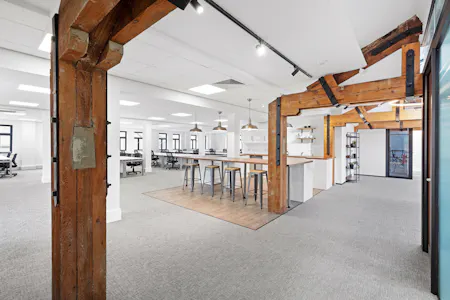 1 York Place, Leeds, Office To Let - DSC03702.jpg