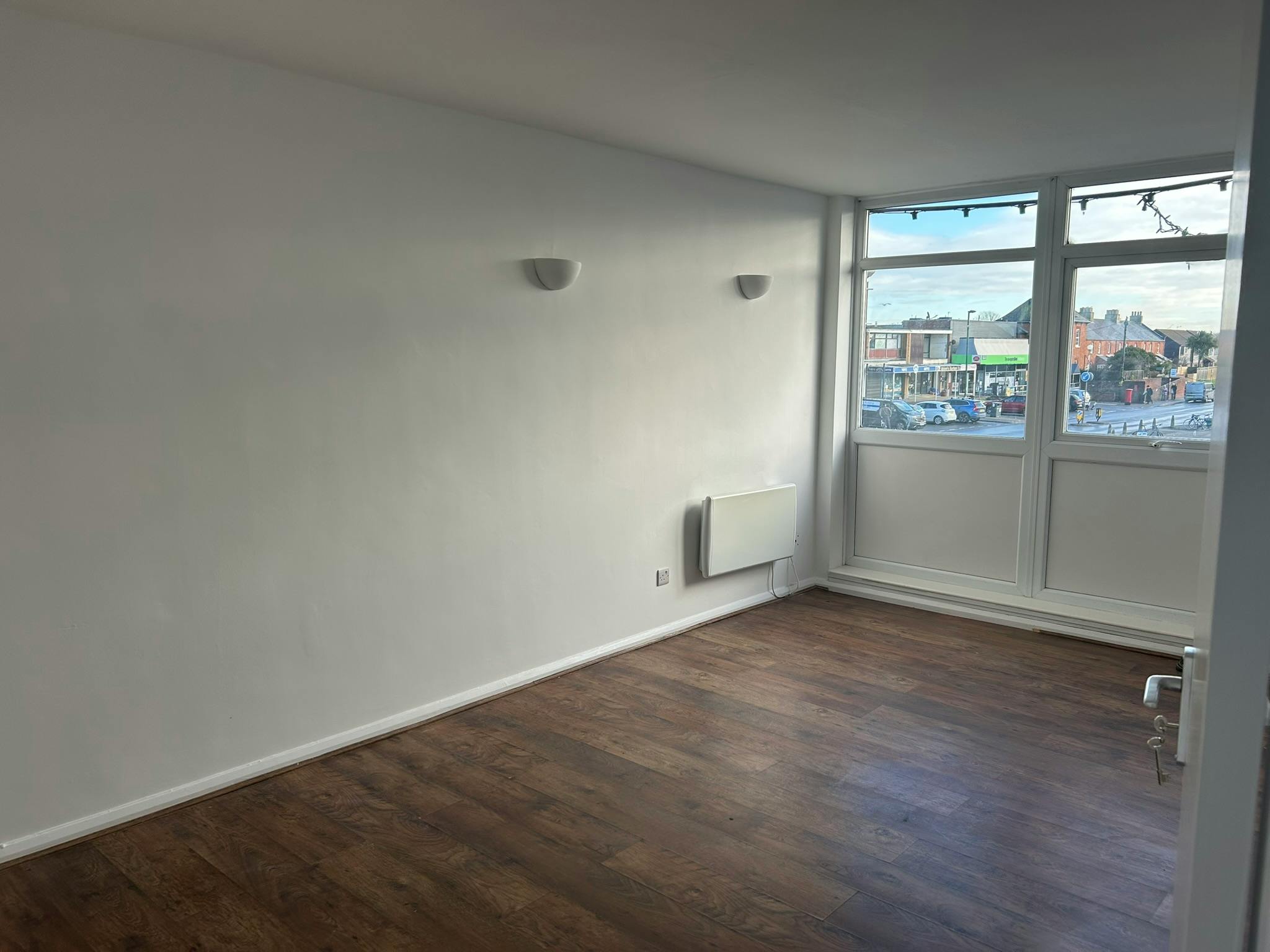 Retail/Shop in Chichester - photo 3