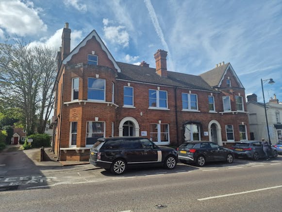 Virginia Villas, High Street, Hartley Wintney, Office To Let - pic 8  01 07 2024.jpg