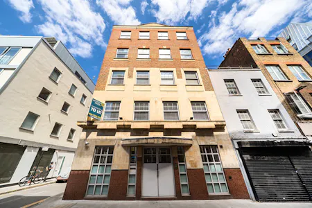 8 Baltic Street East, London, Office To Let - 1483278 (18).jpg
