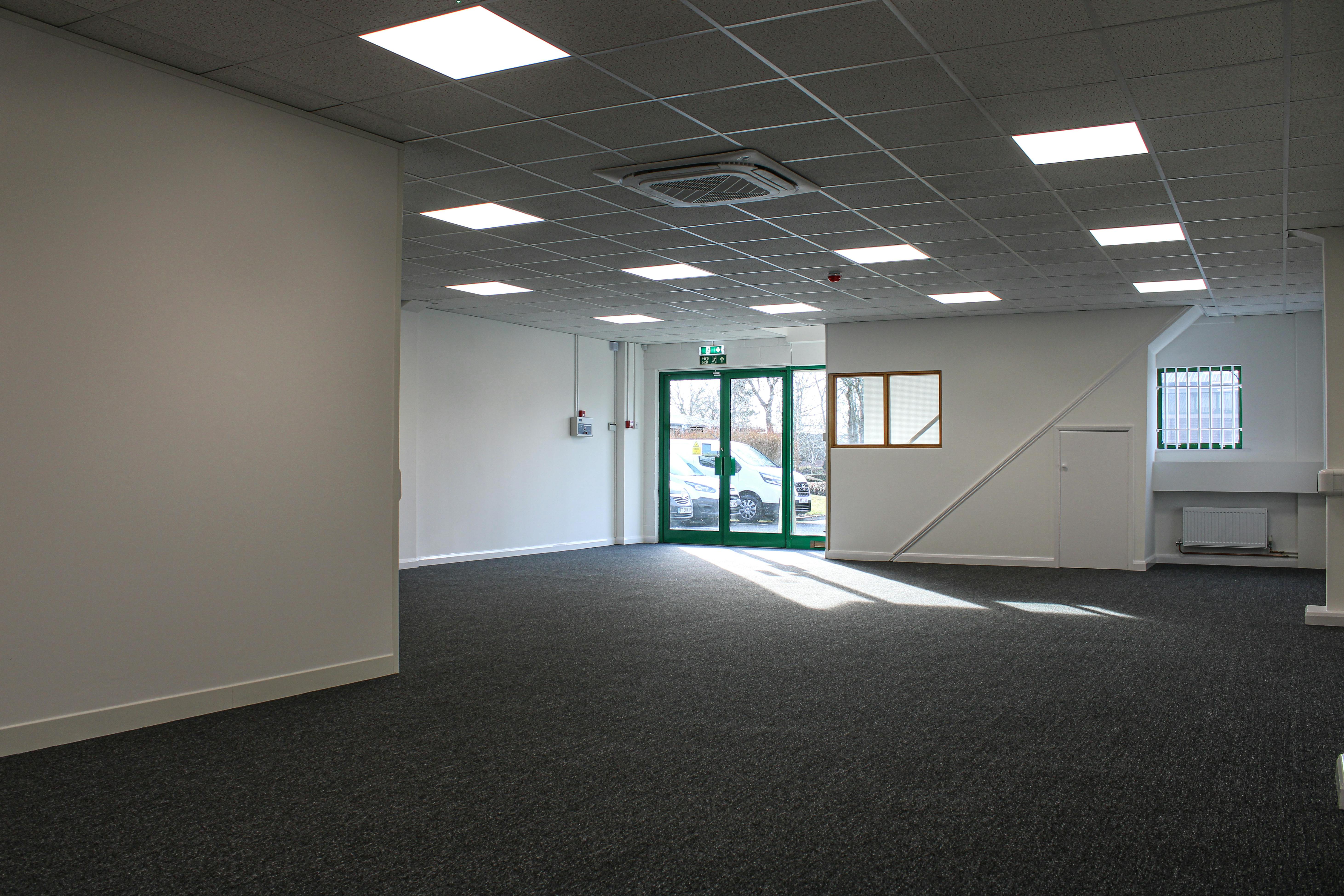 20 Shrivenham Hundred Business Park, Shrivenham, Industrial / Office To Let - IMG_2112.jpg