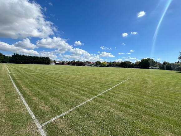 Wellstead Gardens, Westcliff-on-Sea, Development / Land / Leisure For Sale - f0bb11c79ff64f0181c876b0a02b8f06.jpg