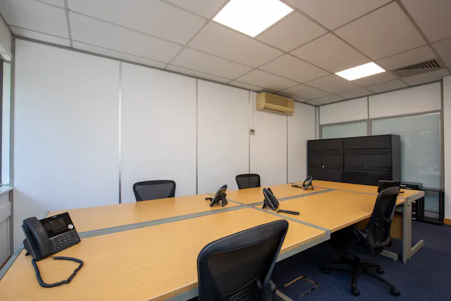 Alexandra Gate Business Centre, Cardiff, Offices To Let - D4 X.jpg