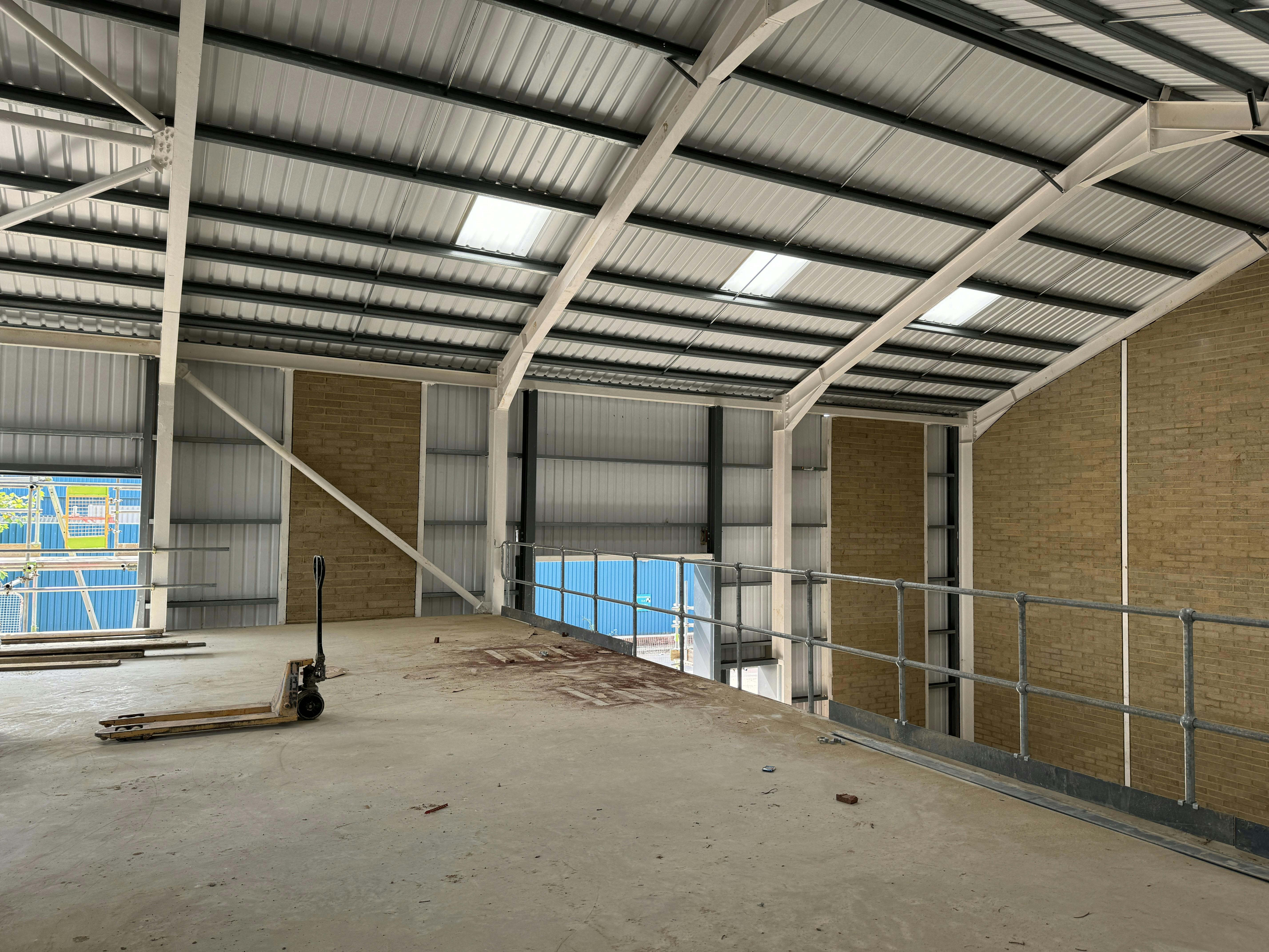 Units B2-B3 Lincoln Road - 20240904 125755.jpg