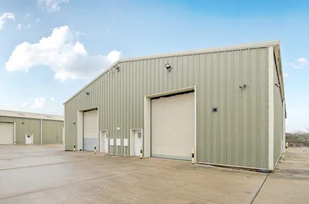 7A Foundry Way, March, Industrial To Let - cb557046-a938-4a57-8bbe-dca51daeddff-Lrg_unit c & d 2.jpg