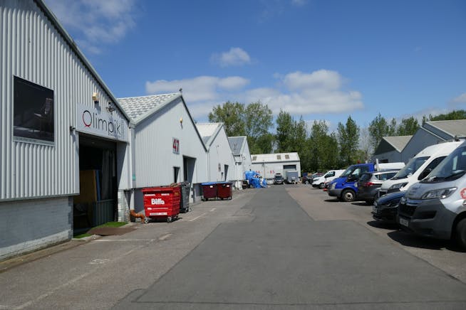 Unit 47 Hillgrove Business Park, Nazeing, Industrial To Let - P1050134.JPG