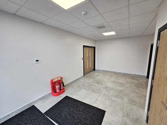 Digital House, Stourport Road, Kidderminster, Office To Let - 20260122_120946.jpg