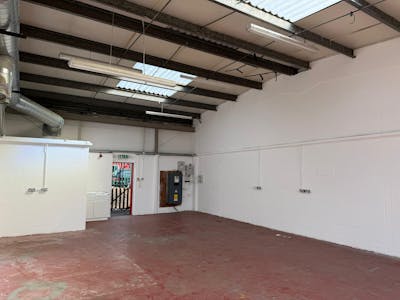 Unit 23, Bowen Industrial Estate, Aberbargoed, Industrial To Let - f5204e8d-194d-4949-b5e9-9031ca47eec4.jpg