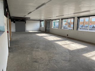 Units A and C Ceramic House, Delamare Road, Cheshunt, Industrial To Let - Pic 1 250620.jpg
