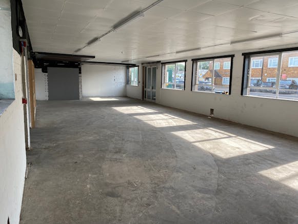 Units A and C Ceramic House, Delamare Road, Cheshunt, Industrial To Let - Pic 1 250620.jpg