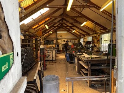 Ground Floor Workshop, Bewlay Cottage, Uckfield, Industrial To Let - BewlayFramfield3.jpg