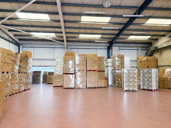 Unit 10 Coldharbour Pinnacles Estate, Harlow, Industrial To Let - Warehouse