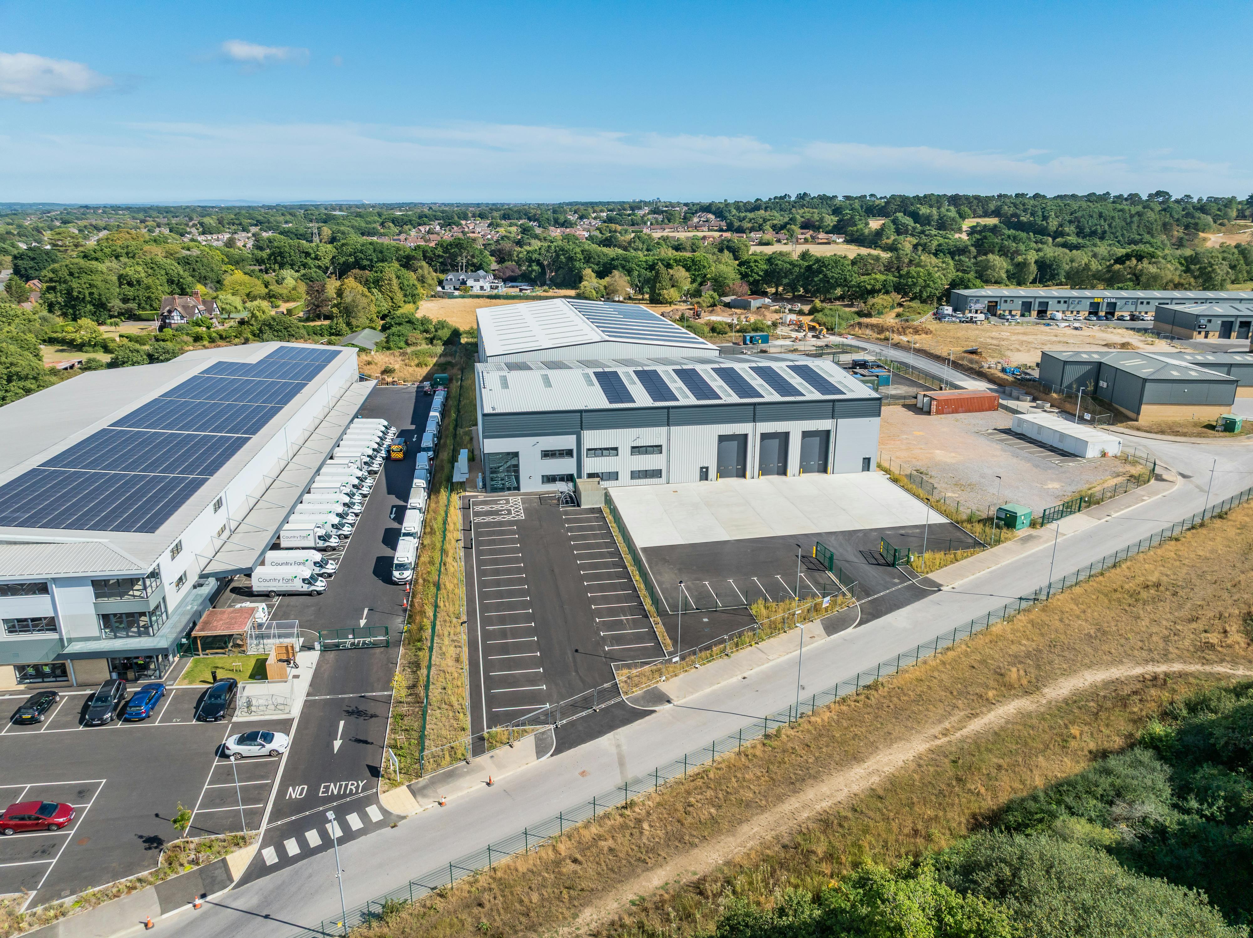 Industrial Unit in Poole - photo 2