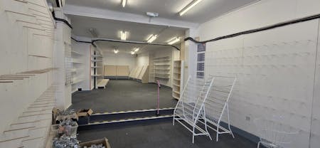 34 High Street, Seaford, A3 (Restaurants and Cafes) / Leisure / Office / Retail / Retail - In Town To Let - 20250923_145448.jpg
