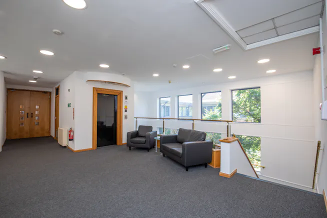 Alexandra Gate Business Centre, Cardiff, Offices To Let - First Floor Reception Landing.jpg