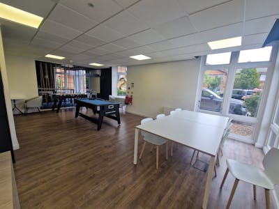 12 The Briars, Waterlooville, Business Park / Office To Let - 20250827_143805.jpg