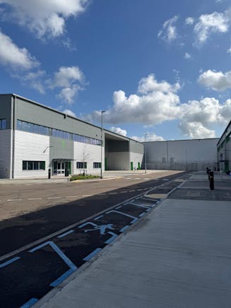 Dagenham Logistics Hub, Rainham Road South, Dagenham, Industrial (Multi Let Scheme) / Trade To Let - dag 6.jpg