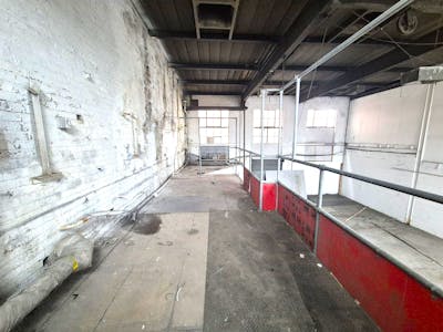 G8a, Hallam Mill, Stockport, Industrial/Logistics To Let - 20250210_130334.jpg