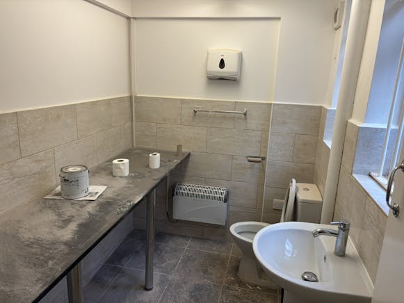 36 High Street, Maidenhead, Retail To Let - IMG_6563.JPEG