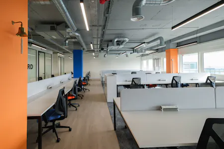 Exchange House - 4th Floor Fitted, Milton Keynes, Office To Let - DSCF5009.jpg
